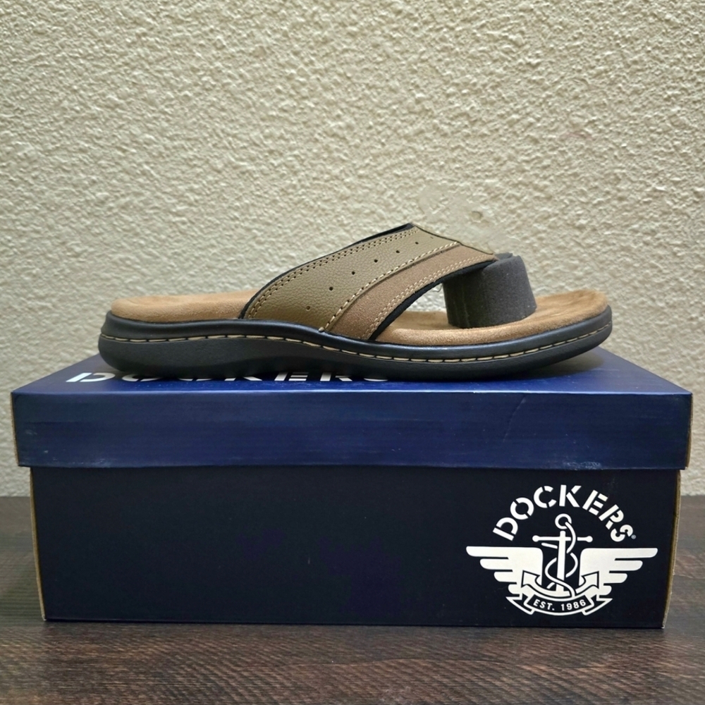 NWT Dockers Men's Laguna Flip‎ Flop Sandals - Size 10